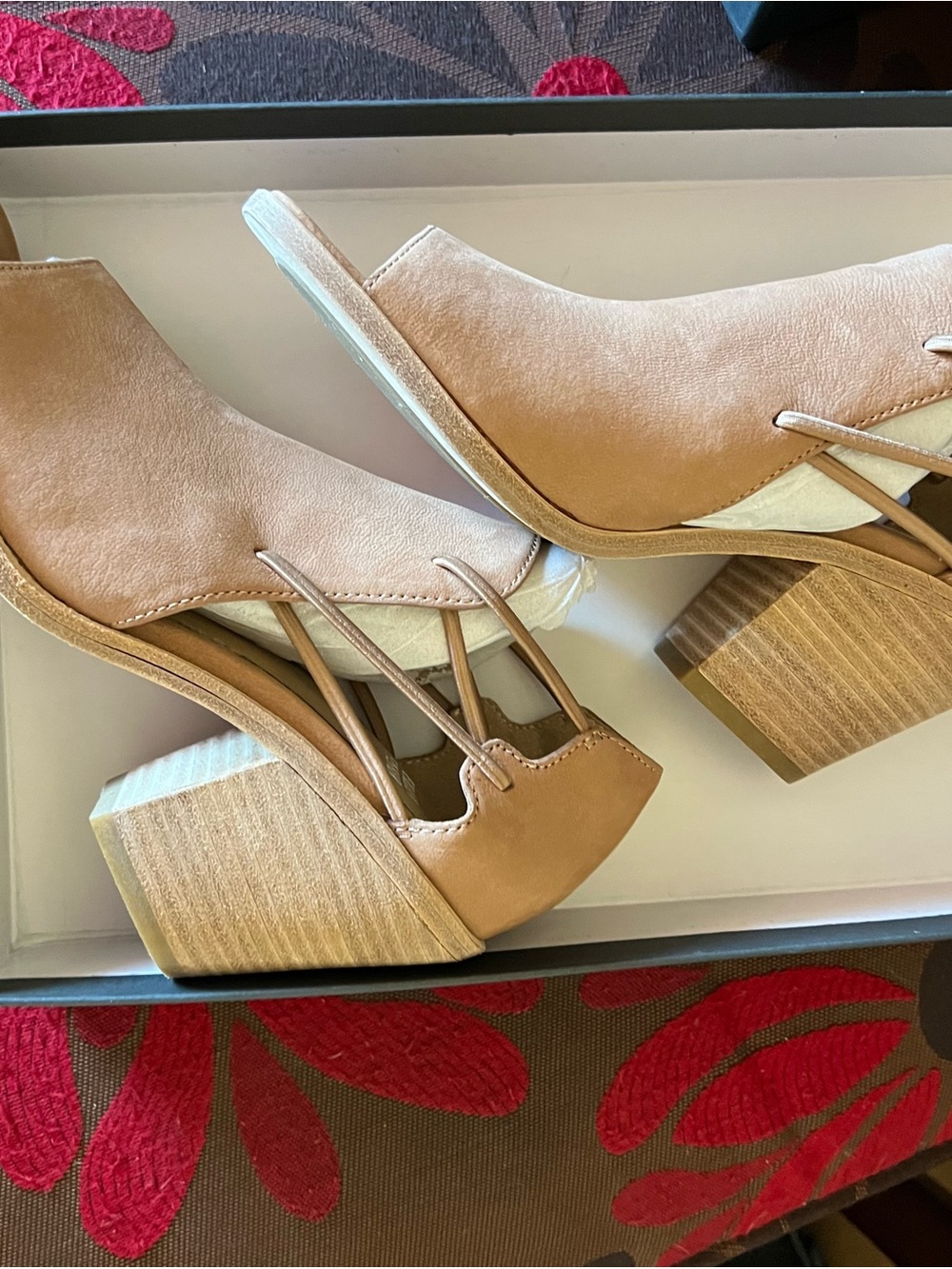 Eileen Fisher Beige Leather Block Heel Pumps